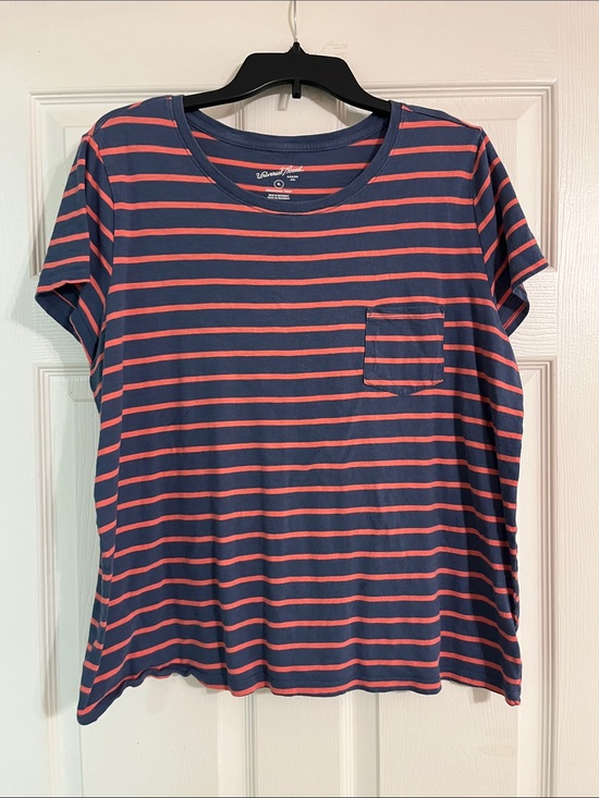 Universal Thread Tops - Universal Thread Navy and Coral Striped Crew Tee